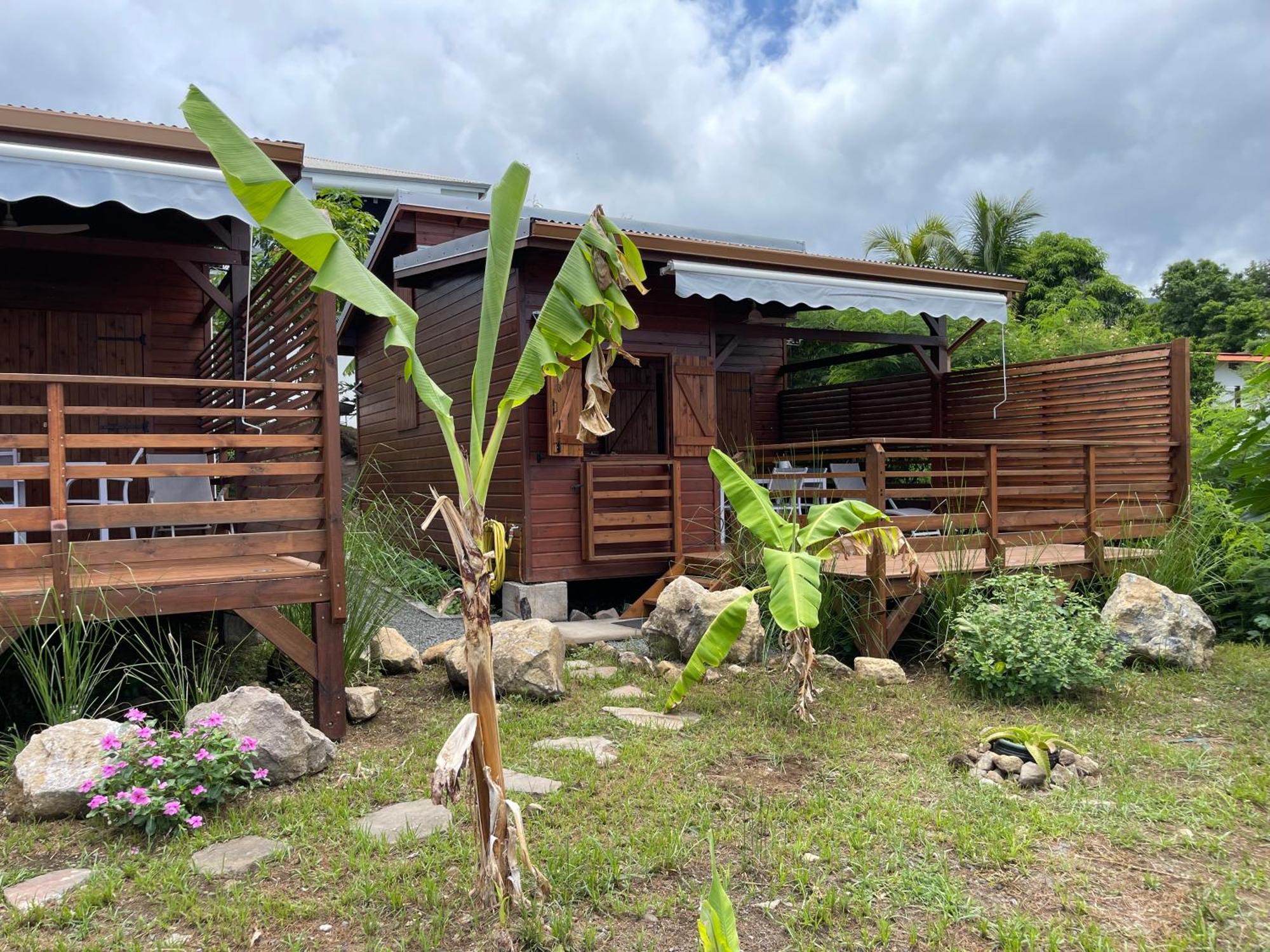 Bungalow Lanar'Am Graj - 2 Bouillante Exteriér fotografie